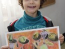 Grup 6 8 ani Desen Pastel Cretat Fructe de Toamna Iustin. 130x98 Atelier de pictura si desen, 6 8 ani