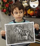 Clasa 6 8 ani Desen Carbune Zebra Andrei. 164x187 Rezultate de exceptie la cursurile de pictura si desen