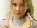 Design Vestimentar Realizare colier cusut cu margele Maria Carina 130x98 Atelier design vestimentar, Copii 8 18 ani