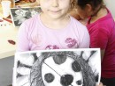 Grup 6 8 ani Gargarita Desen carbune Ariana 130x98 Atelier de pictura si desen, 6 8 ani